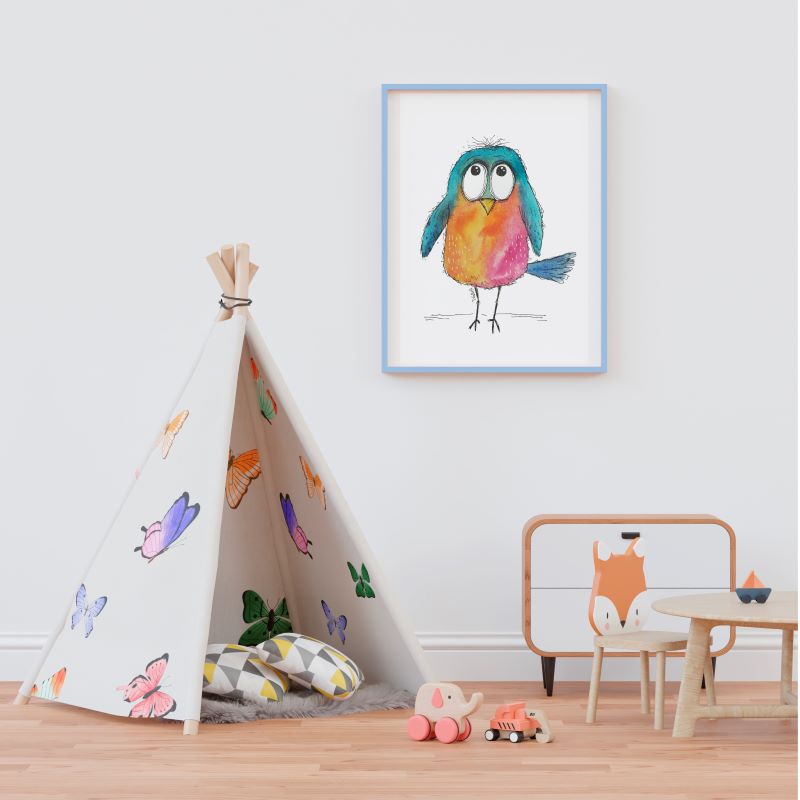 Pajarito mirando al cielo